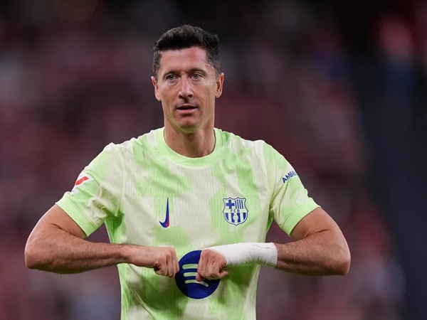 Robert Lewandowski Putuskan untuk Absen Bela Timnas Polandia
