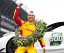 Alex Palou Ukir Sejarah Saat Menangkan Balapan Indianapolis 500