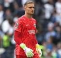 Butuh Kiper Baru, Barcelona Mulai Lirik Bart Verbruggen