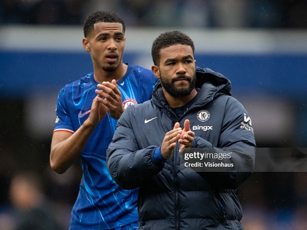Duo bek Chelsea, Levi Colwill dan Reece James