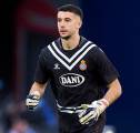 Tolak Barcelona, Joan Garcia Bidik Premier League