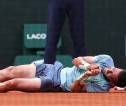 Hasil French Open: Tumbang Di Atas Lapangan Tak Hentikan Laju Damir Dzumhur