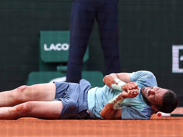 Hasil French Open: Tumbang Di Atas Lapangan Tak Hentikan Langkah Damir Dzumhur