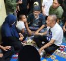 Umuh Takziah ke Rumah Duka 2 Bobotoh Wanita yang Wafat