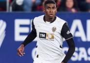 Dilirik Arsenal dan Villa, Valencia Banderol Cristhian Mosquera Segini