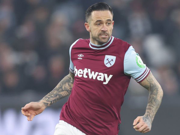 Incar Danny Ings Demi Ambisi Besar Wrexham di Championship