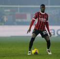 Milan Izinkan Fikayo Tomori Pergi Dengan Harga 25-30 Juta Euro