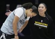 Pelatih WNBA Natalie Nakase Mencetak Sejarah Bersama Valkyries