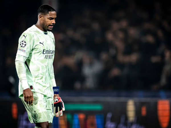 Mike Maignan Prioritas Milan, Klub-klub Premier League Terus Mengintai