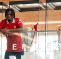 Resmi ke Liverpool, Jeremie Frimpong Terpesona Oleh Atmosfer Anfield