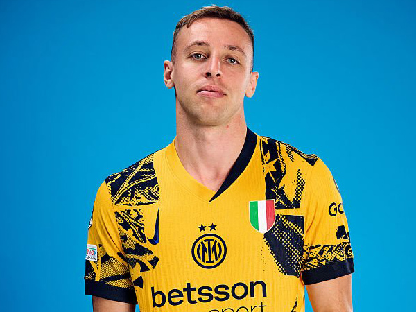 Davide Frattesi Masuk Radar Napoli di Musim Panas