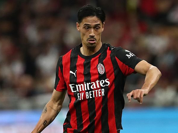 Negosiasi Hampir Tuntas, Tijjani Reijnders Makin Dekat Menuju Man City