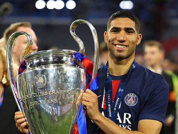 Usai PSG Juara Liga Champions, Achraf Hakimi Puji Luis Enrique