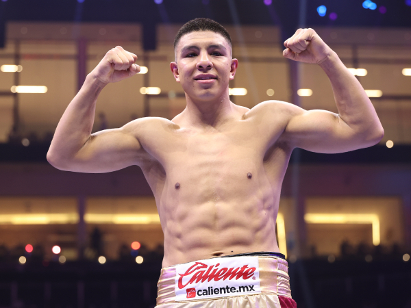 Jaime Munguia dinyatakan positif mengandung metabolit testosteron eksogen, sebuah zat terlarang. (Foto: Fight TV)