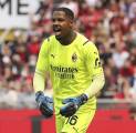 Transfer Mike Maignan ke Chelsea Gagal, Masa Depannya Jadi Tanda Tanya