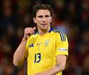 Illia Zabarnyi Disebut Bek Terbaik Ukraina, PSG Tertarik Rekrut
