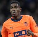 Dibidik Inter, Valencia Berupaya Perpanjang Kontrak Cristhian Mosquera