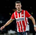 Halangi Barcelona, PSV Tawarkan Kontrak Baru Pada Ivan Perisic