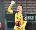 Manchester United Ikut-ikutan Kejar Marcin Bulka