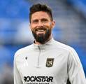 Olivier Giroud Tegaskan Nomor 9 Bukan Kutukan di Chelsea