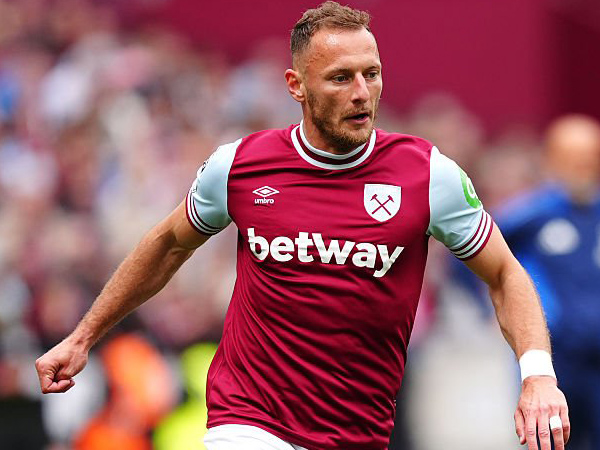Tinggalkan West Ham, Vladimir Coufal Ingin Susul David Moyes ke Everton