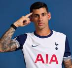 Spurs Ingin Pertahankan Cristian Romero Semusim Lagi