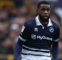 Japhet Tanganga Tolak Crystal Palace dan Leeds United