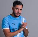Rayan Cherki Ingin 'Tenggelamkan' Manchester United