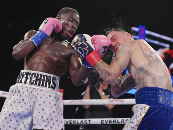 Richardson Hitchins Hentikan Kambosos, Pertahankan Gelar Welter Ringan IBF