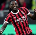 Barcelona Buka Peluang Tukar Ronald Araujo dengan Rafael Leao