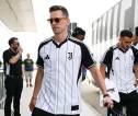 Baru Perbarui Kontrak, Arkadiusz Milik Tetap Dijual di Musim Panas