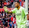 Crystal Palace Segera Resmikan Walter Benitez, Kiper Berpengalaman dari PSV