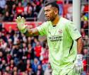 Crystal Palace Segera Resmikan Walter Benitez, Kiper Berpengalaman dari PSV