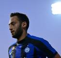 Galatasaray Belum Kontak Inter untuk Proses Transfer Hakan Calhanoglu