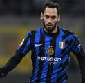 Inter Tegaskan Hakan Calhanoglu Hanya Dilepas dengan Harga yang Tepat