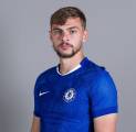 Klub Promosi Premier League Siap Tampung Kiernan Dewsbury-Hall