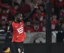 Perkuat Lini Depan, Tottenham Serius Incar Arnaud Kalimuendo