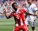 Vincent Kompany Belum Mau Bahas Soal Transfer Kingsley Coman