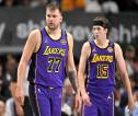 Austin Reaves Bela Kemampuan Bertahan Luka Doncic