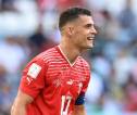 Milan Bisa Datangkan Granit Xhaka, Tanpa Melepas Malick Thiaw