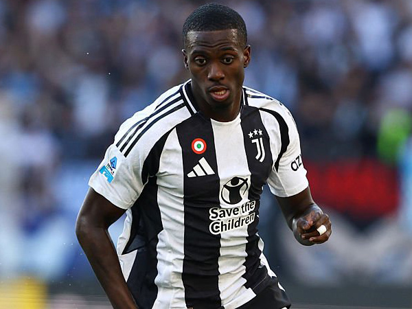 Leeds United Masuk dalam Persaingan untuk Datangkan Timothy Weah