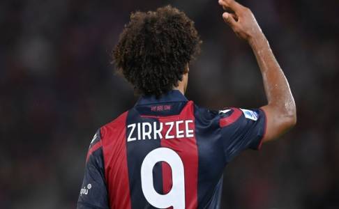 AC Milan Pede Bisa Kalahkan Arsenal Dalam Perburuan Joshua Zirkzee