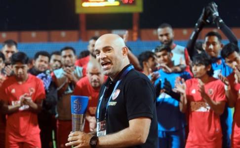 Bernardo Tavares Tidak Kemana-mana, Tetap Bersama PSM Makassar