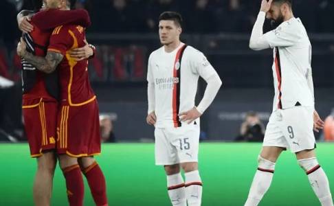 Disingkirkan AS Roma, Ultras AC Milan Hadang Skuad Rossoneri