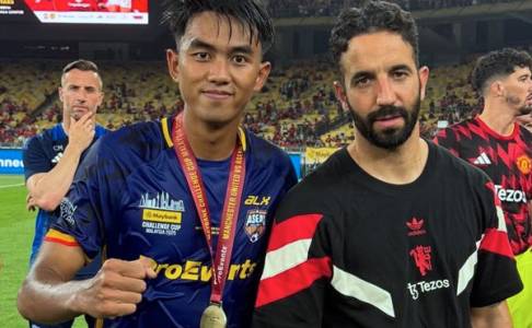 Kakang Rudianto Berbagi Cerita Pengalaman Kalahkan Manchester United