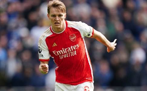 Martin Odegaard Minta Arsenal Bermimpi Menangkan Premier League