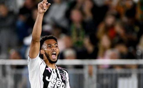 Penjualan Lloyd Kelly Adalah Hal yang Tak Terelakkan Bagi Juventus