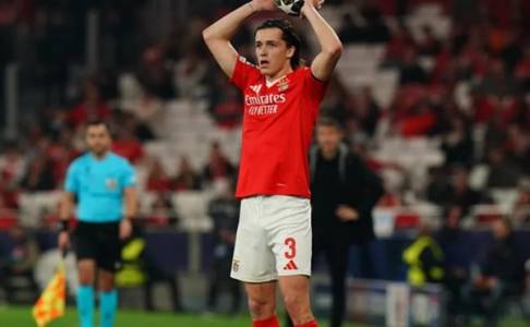 Real Madrid Sepakati Harga, Alvaro Carreras Tinggal Tes Medis