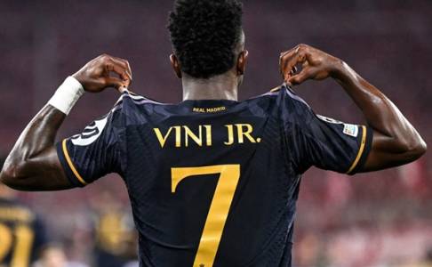 Vinicius Jr Memecahkan Dua Rekor Saat Tahan Bayern Munich